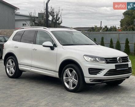 Фольксваген Туарег 2016 в Луцке на Automoto.ua Белый Фольксваген Туарег, объемом двигателя 2.97 л и пробегом 146 тыс. км за 33800 $, фото 15 на Automoto.ua