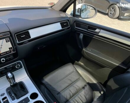 Белый Фольксваген Туарег, объемом двигателя 3.6 л и пробегом 98 тыс. км за 20980 $, фото 17 на Automoto.ua