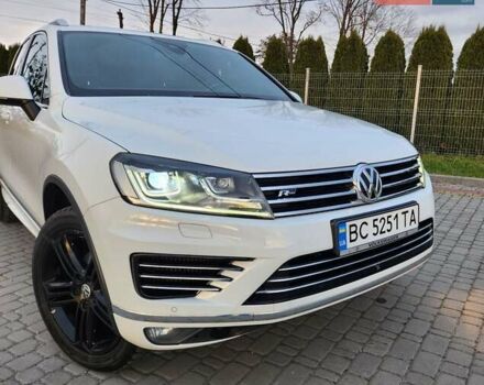 Белый Фольксваген Туарег, объемом двигателя 2.97 л и пробегом 269 тыс. км за 26900 $, фото 9 на Automoto.ua