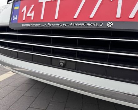 Белый Фольксваген Туарег, объемом двигателя 3 л и пробегом 238 тыс. км за 22500 $, фото 20 на Automoto.ua