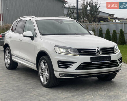 Фольксваген Туарег 2016 в Луцке на Automoto.ua Белый Фольксваген Туарег, объемом двигателя 2.97 л и пробегом 146 тыс. км за 33800 $, фото 16 на Automoto.ua