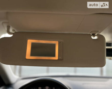 Білий Фольксваген Туарег, об'ємом двигуна 2.97 л та пробігом 300 тис. км за 21900 $, фото 39 на Automoto.ua