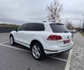 Белый Фольксваген Туарег, объемом двигателя 3 л и пробегом 238 тыс. км за 22500 $, фото 5 на Automoto.ua