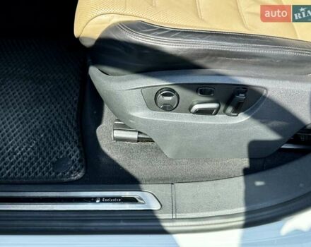 Белый Фольксваген Туарег, объемом двигателя 2.97 л и пробегом 172 тыс. км за 31500 $, фото 16 на Automoto.ua