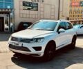 Белый Фольксваген Туарег, объемом двигателя 2.97 л и пробегом 172 тыс. км за 31500 $, фото 1 на Automoto.ua