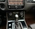 Білий Фольксваген Туарег, об'ємом двигуна 2.97 л та пробігом 216 тис. км за 28900 $, фото 7 на Automoto.ua
