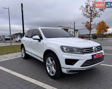 Фольксваген Туарег 2016 в Мукачеве на Automoto.ua Белый Фольксваген Туарег, объемом двигателя 3 л и пробегом 238 тыс. км за 22500 $, фото 3 на Automoto.ua