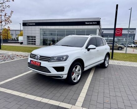 Белый Фольксваген Туарег, объемом двигателя 3 л и пробегом 238 тыс. км за 22500 $, фото 6 на Automoto.ua