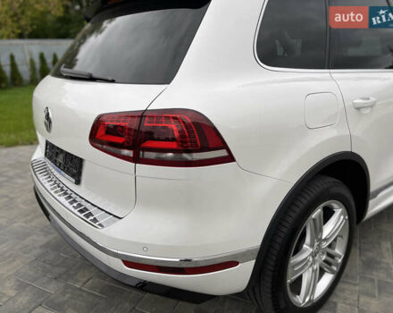 Фольксваген Туарег 2016 в Луцке на Automoto.ua Белый Фольксваген Туарег, объемом двигателя 2.97 л и пробегом 146 тыс. км за 33800 $, фото 20 на Automoto.ua