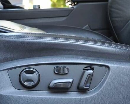 Белый Фольксваген Туарег, объемом двигателя 2.97 л и пробегом 263 тыс. км за 23000 $, фото 27 на Automoto.ua