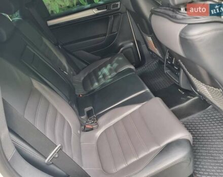 Белый Фольксваген Туарег, объемом двигателя 2.97 л и пробегом 237 тыс. км за 31000 $, фото 14 на Automoto.ua