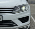 Білий Фольксваген Туарег, об'ємом двигуна 3 л та пробігом 135 тис. км за 32900 $, фото 22 на Automoto.ua