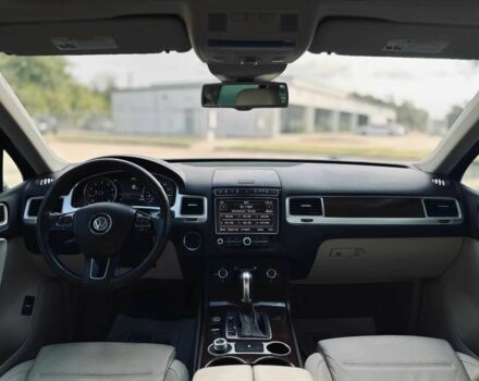 Белый Фольксваген Туарег, объемом двигателя 3.6 л и пробегом 79 тыс. км за 6100 $, фото 11 на Automoto.ua