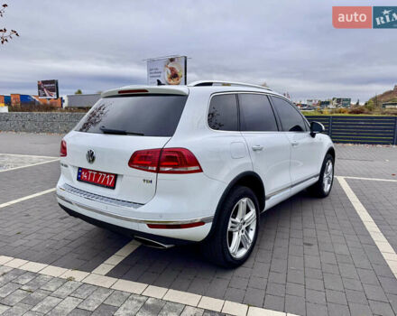 Фольксваген Туарег 2016 в Мукачеве на Automoto.ua Белый Фольксваген Туарег, объемом двигателя 3 л и пробегом 238 тыс. км за 22500 $, фото 9 на Automoto.ua