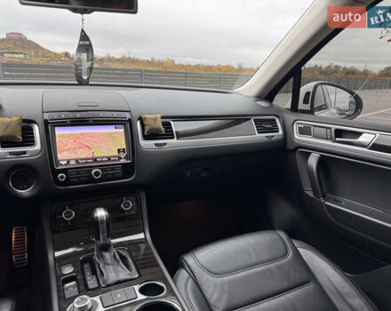 Фольксваген Туарег 2016 в Мукачеве на Automoto.ua Белый Фольксваген Туарег, объемом двигателя 3 л и пробегом 238 тыс. км за 22500 $, фото 19 на Automoto.ua