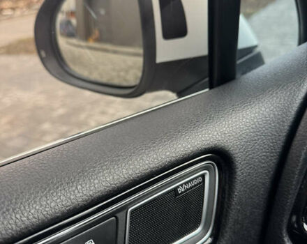 Білий Фольксваген Туарег, об'ємом двигуна 3 л та пробігом 131 тис. км за 34800 $, фото 13 на Automoto.ua