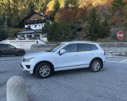 Фольксваген Туарег 2016 в Белой Церкве на Automoto.ua Белый Фольксваген Туарег, объемом двигателя 3 л и пробегом 264 тыс. км за 24500 $, фото 1 на Automoto.ua