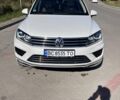 Белый Фольксваген Туарег, объемом двигателя 2.97 л и пробегом 153 тыс. км за 29900 $, фото 15 на Automoto.ua