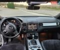 Белый Фольксваген Туарег, объемом двигателя 2.97 л и пробегом 269 тыс. км за 26900 $, фото 16 на Automoto.ua