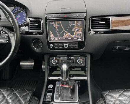 Фольксваген Туарег 2016 в Луцке на Automoto.ua Белый Фольксваген Туарег, объемом двигателя 2.97 л и пробегом 146 тыс. км за 33800 $, фото 51 на Automoto.ua