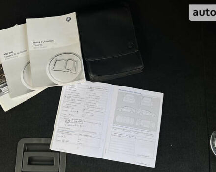 Білий Фольксваген Туарег, об'ємом двигуна 2.97 л та пробігом 300 тис. км за 21900 $, фото 48 на Automoto.ua