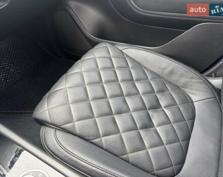 Белый Фольксваген Туарег, объемом двигателя 2.97 л и пробегом 215 тыс. км за 27900 $, фото 80 на Automoto.ua