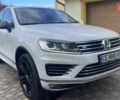 Білий Фольксваген Туарег, об'ємом двигуна 2.97 л та пробігом 250 тис. км за 32500 $, фото 5 на Automoto.ua