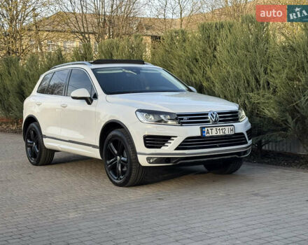 Білий Фольксваген Туарег, об'ємом двигуна 3 л та пробігом 229 тис. км за 32600 $, фото 11 на Automoto.ua