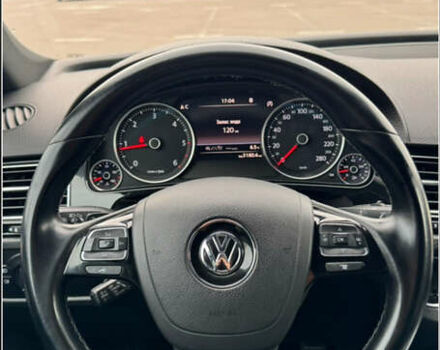 Білий Фольксваген Туарег, об'ємом двигуна 3 л та пробігом 192 тис. км за 31000 $, фото 19 на Automoto.ua