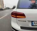 Белый Фольксваген Туарег, объемом двигателя 2.97 л и пробегом 161 тыс. км за 33000 $, фото 15 на Automoto.ua