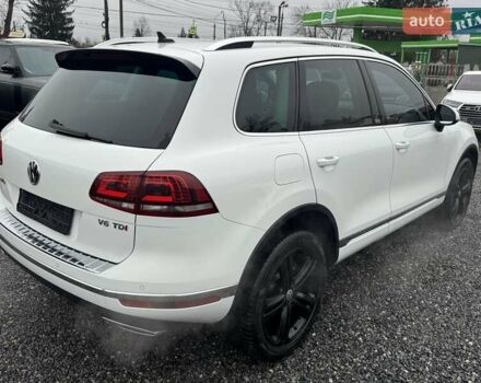 Белый Фольксваген Туарег, объемом двигателя 2.97 л и пробегом 215 тыс. км за 27900 $, фото 66 на Automoto.ua
