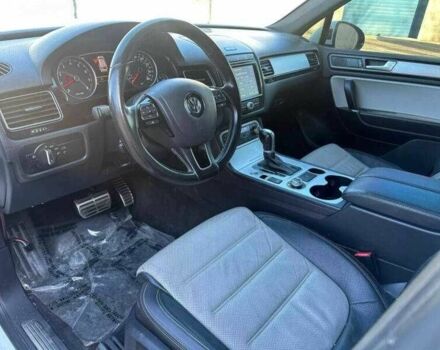 Белый Фольксваген Туарег, объемом двигателя 3.6 л и пробегом 35 тыс. км за 4100 $, фото 9 на Automoto.ua