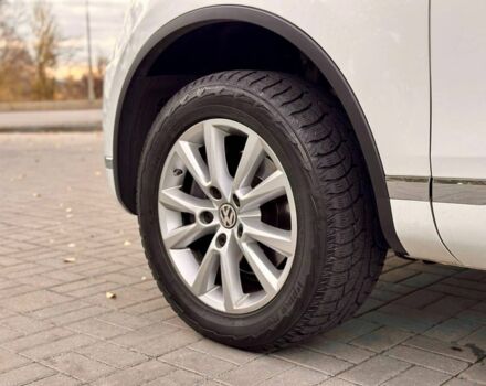 Білий Фольксваген Туарег, об'ємом двигуна 3 л та пробігом 180 тис. км за 29500 $, фото 8 на Automoto.ua