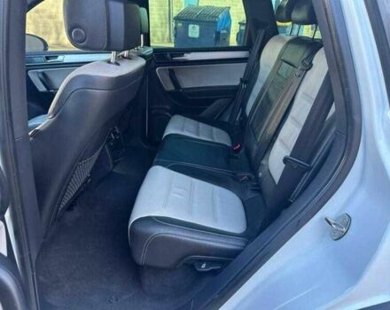 Белый Фольксваген Туарег, объемом двигателя 3.6 л и пробегом 35 тыс. км за 4100 $, фото 17 на Automoto.ua