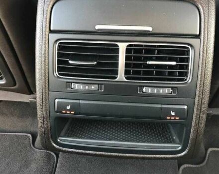 Белый Фольксваген Туарег, объемом двигателя 3 л и пробегом 136 тыс. км за 23000 $, фото 19 на Automoto.ua