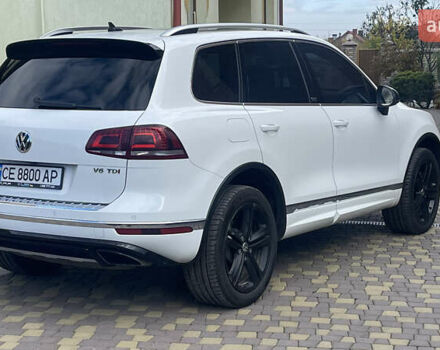 Білий Фольксваген Туарег, об'ємом двигуна 2.97 л та пробігом 250 тис. км за 32500 $, фото 16 на Automoto.ua