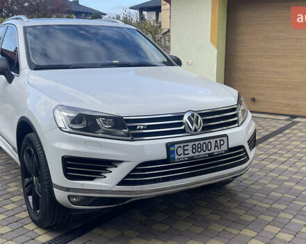 Білий Фольксваген Туарег, об'ємом двигуна 2.97 л та пробігом 250 тис. км за 32500 $, фото 19 на Automoto.ua