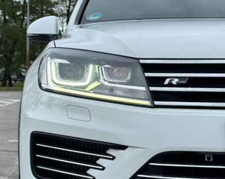 Білий Фольксваген Туарег, об'ємом двигуна 3 л та пробігом 192 тис. км за 31000 $, фото 10 на Automoto.ua