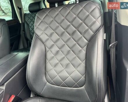 Белый Фольксваген Туарег, объемом двигателя 2.97 л и пробегом 215 тыс. км за 27900 $, фото 23 на Automoto.ua