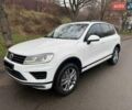 Белый Фольксваген Туарег, объемом двигателя 2.97 л и пробегом 161 тыс. км за 33000 $, фото 8 на Automoto.ua
