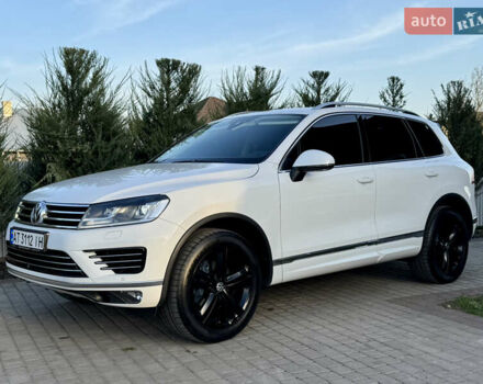 Білий Фольксваген Туарег, об'ємом двигуна 3 л та пробігом 229 тис. км за 32600 $, фото 22 на Automoto.ua