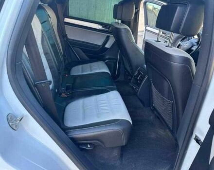 Белый Фольксваген Туарег, объемом двигателя 3.6 л и пробегом 35 тыс. км за 4100 $, фото 18 на Automoto.ua