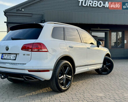 Білий Фольксваген Туарег, об'ємом двигуна 3 л та пробігом 229 тис. км за 32600 $, фото 18 на Automoto.ua