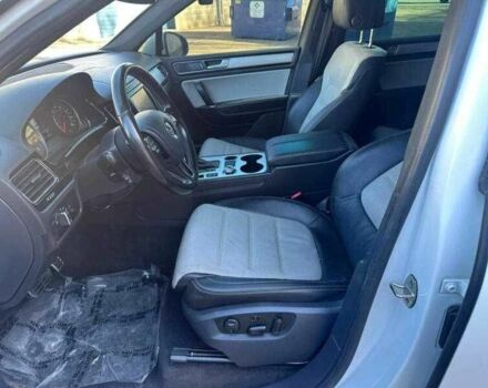 Белый Фольксваген Туарег, объемом двигателя 3.6 л и пробегом 35 тыс. км за 4100 $, фото 8 на Automoto.ua