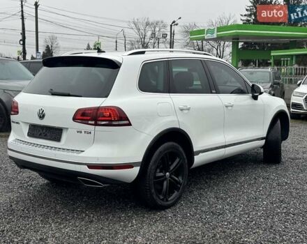 Белый Фольксваген Туарег, объемом двигателя 2.97 л и пробегом 215 тыс. км за 27900 $, фото 47 на Automoto.ua