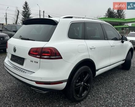 Белый Фольксваген Туарег, объемом двигателя 2.97 л и пробегом 215 тыс. км за 27900 $, фото 42 на Automoto.ua