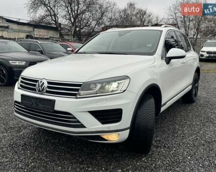 Белый Фольксваген Туарег, объемом двигателя 2.97 л и пробегом 215 тыс. км за 27900 $, фото 8 на Automoto.ua