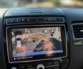Белый Фольксваген Туарег, объемом двигателя 3 л и пробегом 66 тыс. км за 10000 $, фото 8 на Automoto.ua
