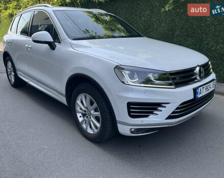 Белый Фольксваген Туарег, объемом двигателя 2.97 л и пробегом 127 тыс. км за 35800 $, фото 13 на Automoto.ua