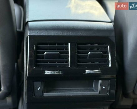 Белый Фольксваген Туарег, объемом двигателя 2.97 л и пробегом 199 тыс. км за 46200 $, фото 35 на Automoto.ua